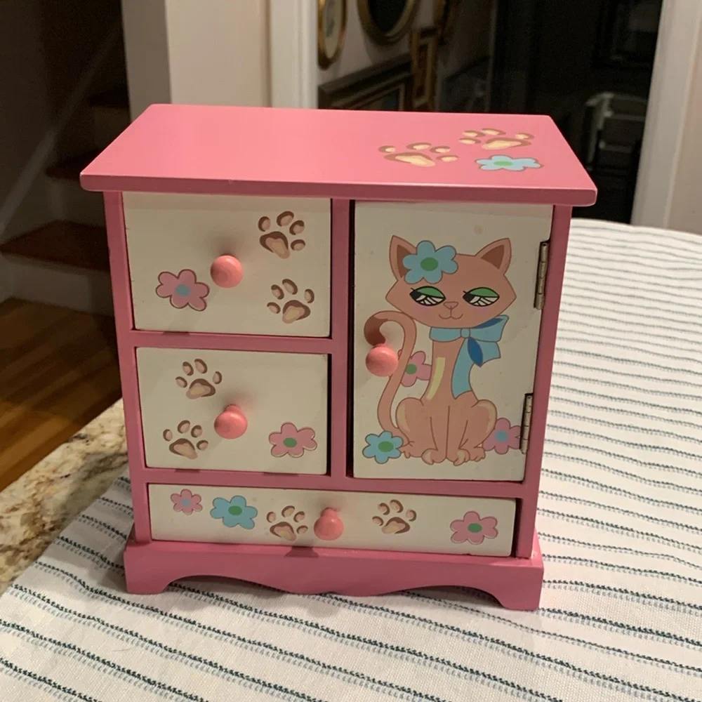 Pink Cat design Jewelry Box